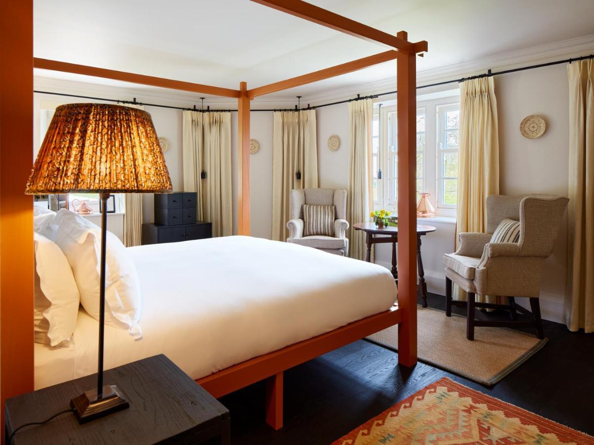 Grove Of Narberth Hotel Buitenkant foto