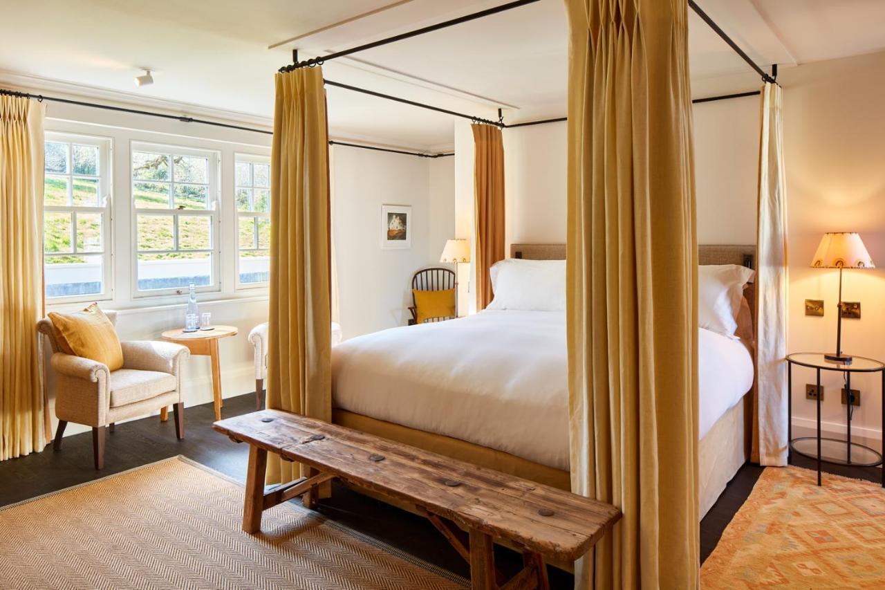 Grove Of Narberth Hotel Buitenkant foto