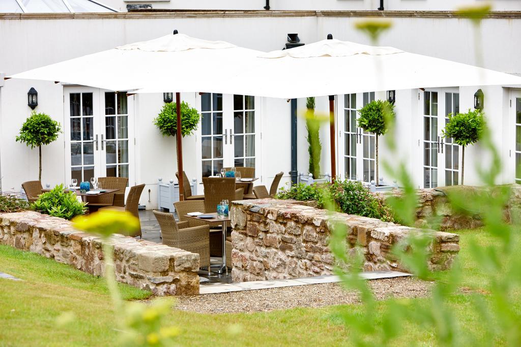 Grove Of Narberth Hotel Buitenkant foto